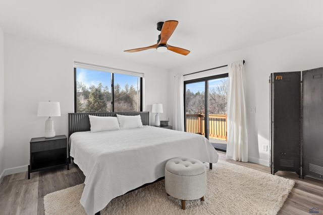 1420 GERMOND ST, Hot Springs, SD 57747