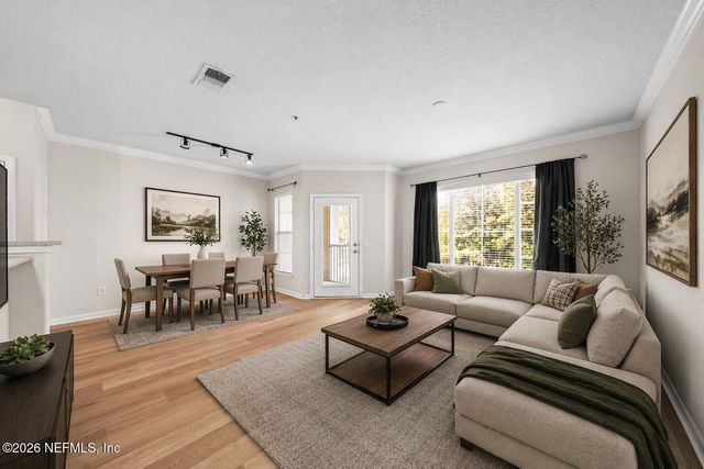 8290 GATE Parkway W 510, Jacksonville, FL 32216