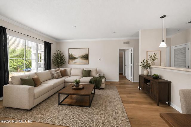 8290 GATE Parkway W 510, Jacksonville, FL 32216