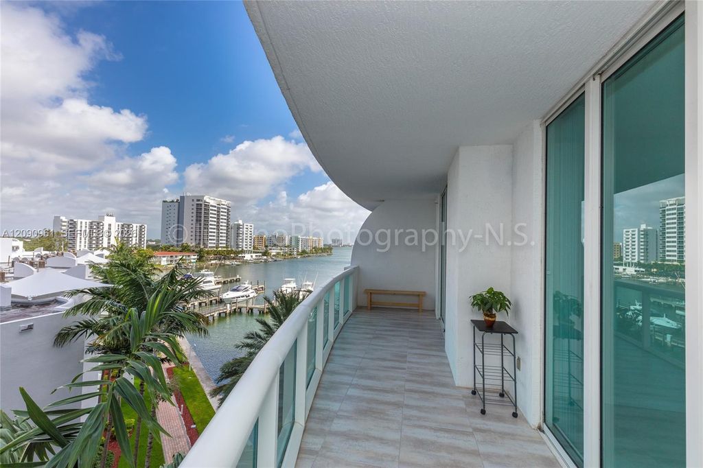 7910 Harbor Island Drive 507, North Bay Village, FL 33141