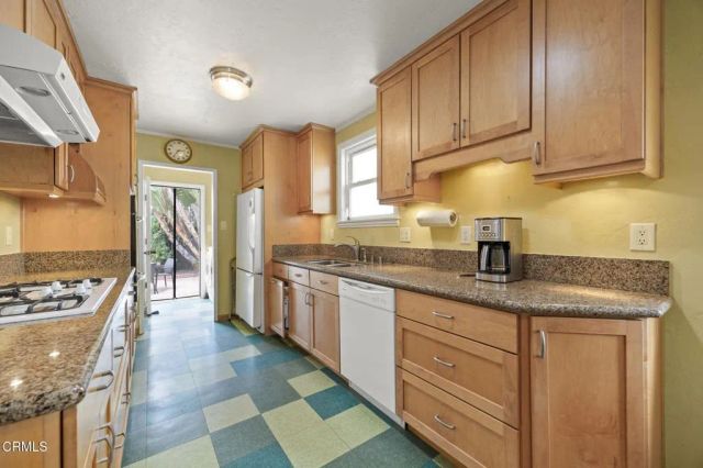 345 Melrose Drive, Oxnard, CA 93035
