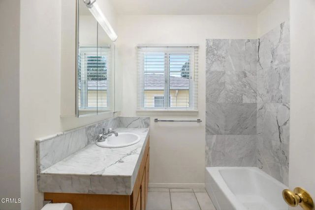 4541 Alveo, La Canada Flintridge, CA 91011