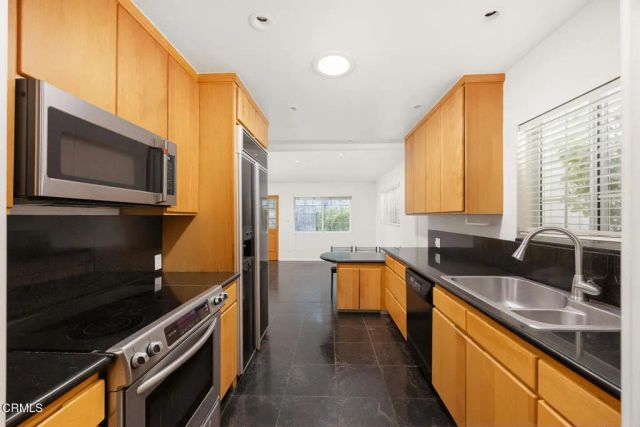 4541 Alveo, La Canada Flintridge, CA 91011
