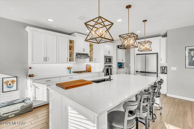485 N White Clover Lane, Sahuarita, AZ 85629