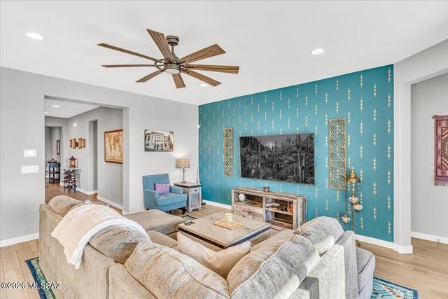 485 N White Clover Lane, Sahuarita, AZ 85629