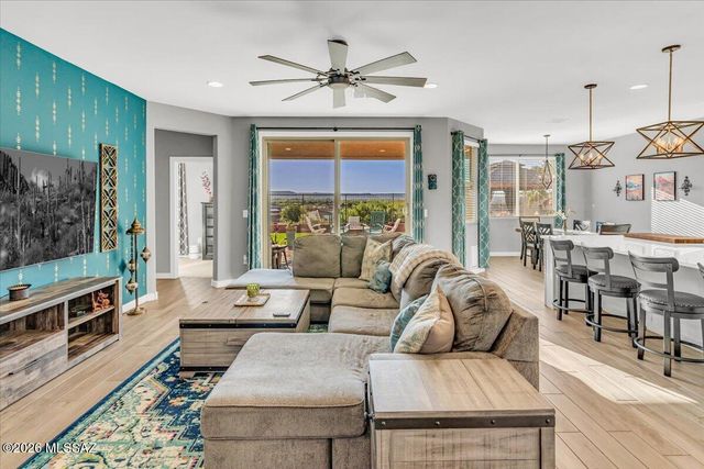 485 N White Clover Lane, Sahuarita, AZ 85629