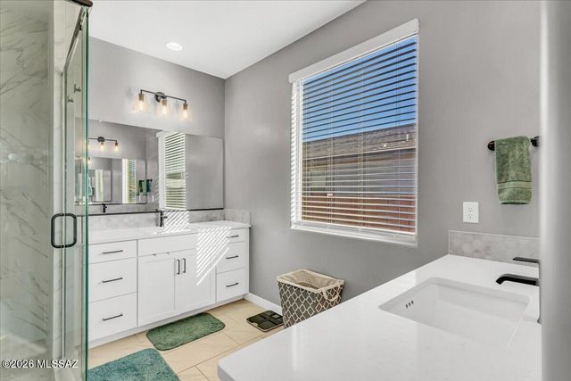 485 N White Clover Lane, Sahuarita, AZ 85629