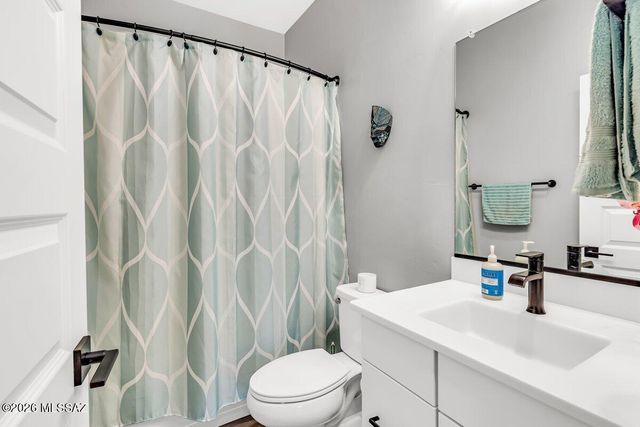 485 N White Clover Lane, Sahuarita, AZ 85629