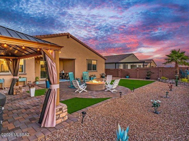 485 N White Clover Lane, Sahuarita, AZ 85629