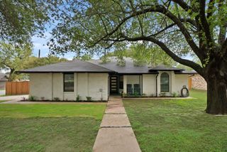932 Rosebud Drive, Azle, TX 76020