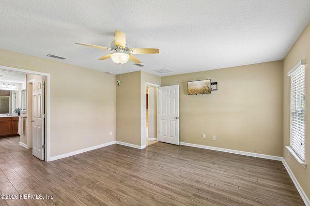 3585 OGLEBAY Drive, Green Cove Springs, FL 32043