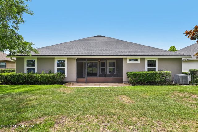 3585 OGLEBAY Drive, Green Cove Springs, FL 32043