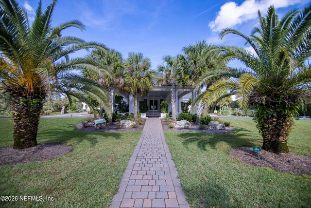 3585 OGLEBAY Drive, Green Cove Springs, FL 32043