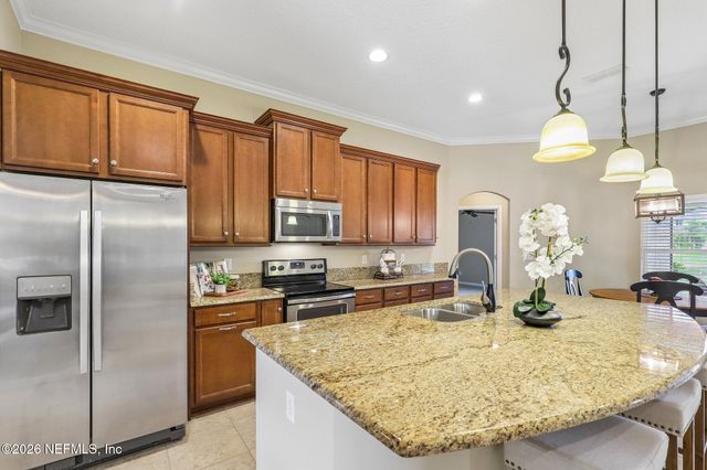 3585 OGLEBAY Drive, Green Cove Springs, FL 32043