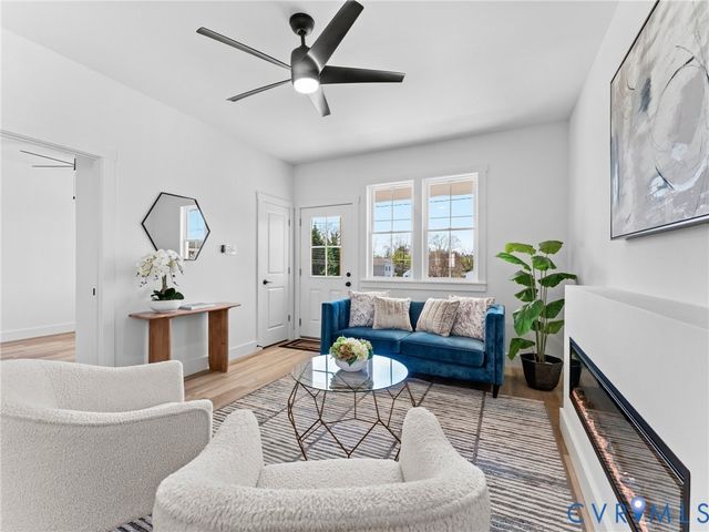 317 S 19th Ave, Hopewell, VA 23860