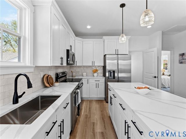 317 S 19th Ave, Hopewell, VA 23860