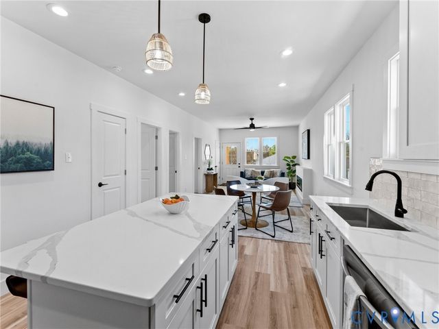317 S 19th Ave, Hopewell, VA 23860