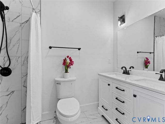 317 S 19th Ave, Hopewell, VA 23860