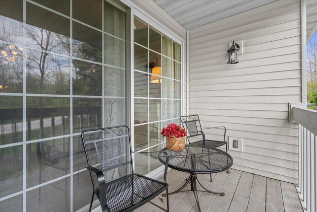 S77W19432 Lakewood DRIVE, Muskego, WI 53150