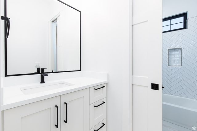 624 E PINE ST, Washington, UT 84780