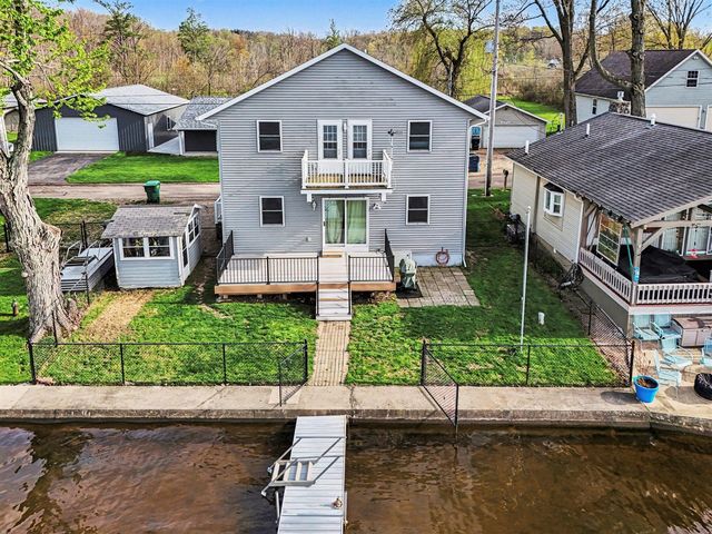 51618 Fish Lake Drive, Marcellus, MI 49067