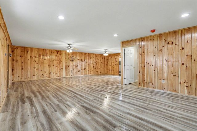 51618 Fish Lake Drive, Marcellus, MI 49067