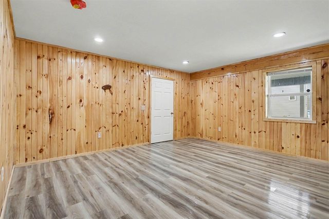 51618 Fish Lake Drive, Marcellus, MI 49067
