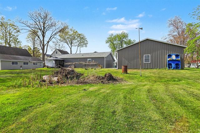 51618 Fish Lake Drive, Marcellus, MI 49067