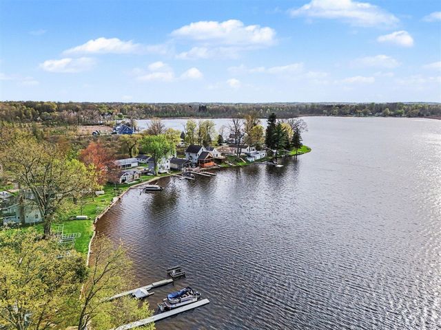 51618 Fish Lake Drive, Marcellus, MI 49067