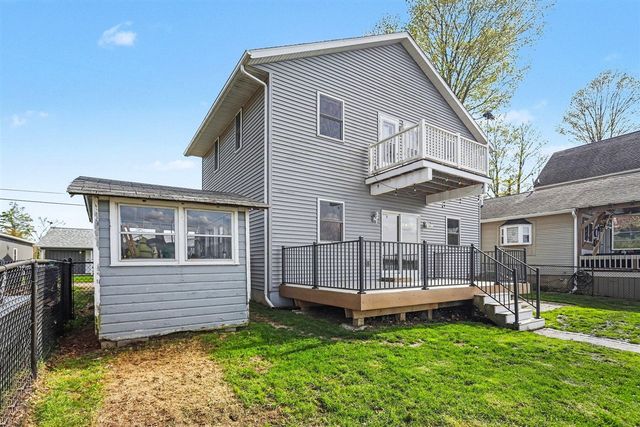 51618 Fish Lake Drive, Marcellus, MI 49067