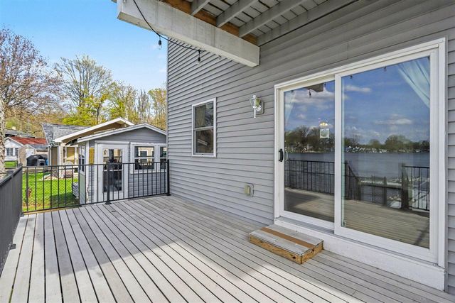51618 Fish Lake Drive, Marcellus, MI 49067