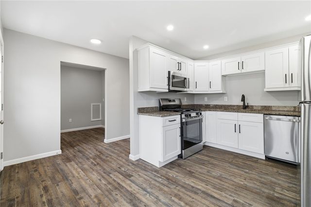 2104 Pulaski Road, Neshannock Twp, PA 16105