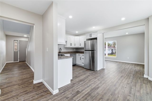 2104 Pulaski Road, Neshannock Twp, PA 16105