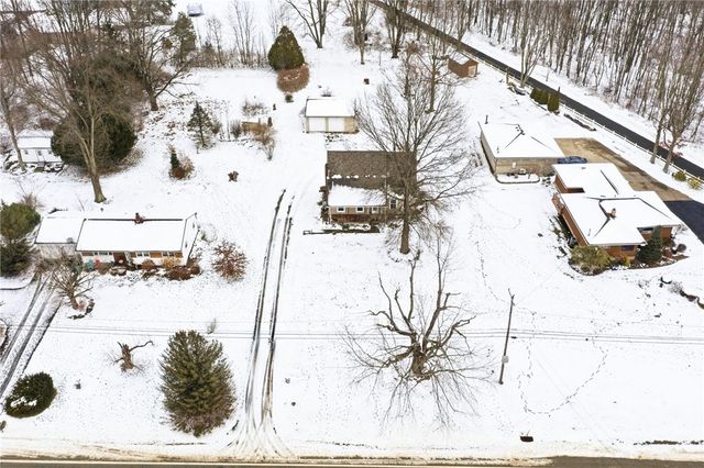 2104 Pulaski Road, Neshannock Twp, PA 16105