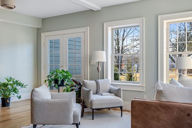 67 Park Street B, Northampton, MA 01062