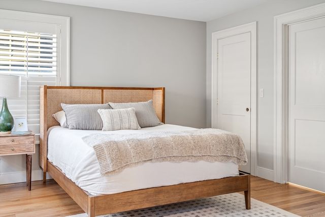 67 Park Street B, Northampton, MA 01062