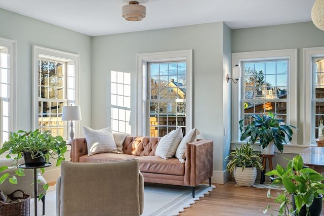 67 Park Street B, Northampton, MA 01062