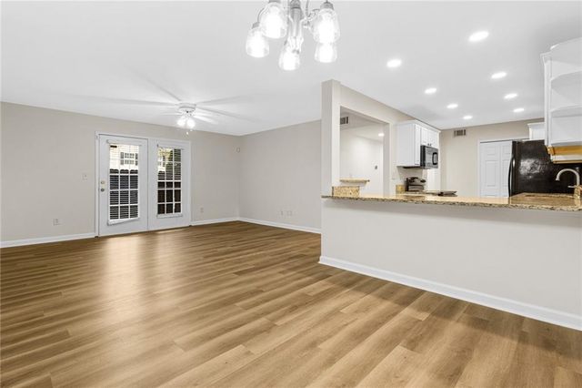 1805 Brighton Point, Atlanta, GA 30328