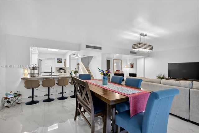 3401 N Country Club Dr 109, Aventura, FL 33180