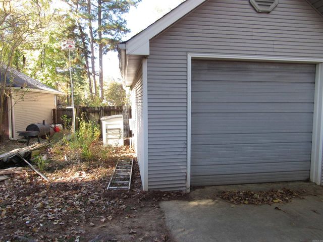 37 Yazoo Circle, Maumelle, AR 72113