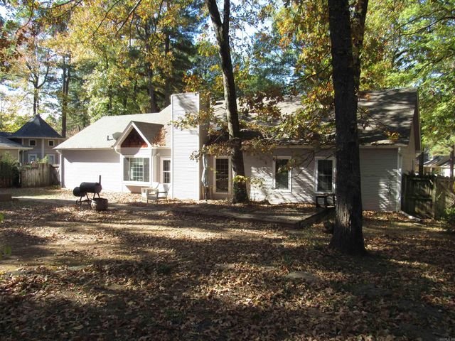 37 Yazoo Circle, Maumelle, AR 72113