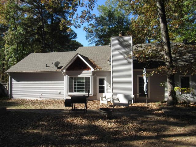 37 Yazoo Circle, Maumelle, AR 72113