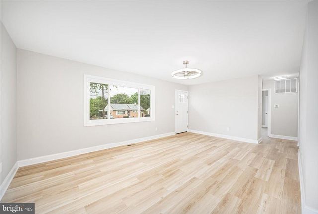 4865 66TH AVE, Hyattsville, MD 20784
