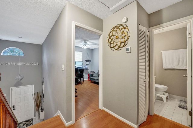 805 NW 98th Ave, Plantation, FL 33324