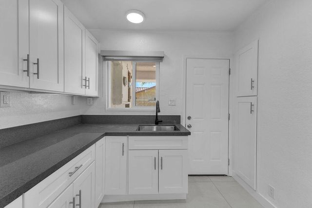 44635 San Carlos Avenue, Palm Desert, CA 92260