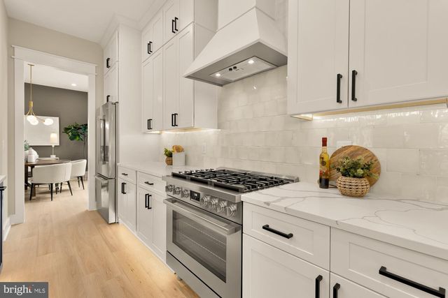 923 17TH ST S, Arlington, VA 22202