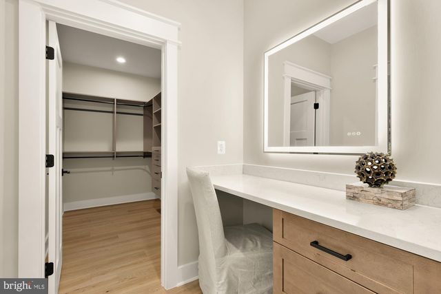 923 17TH ST S, Arlington, VA 22202