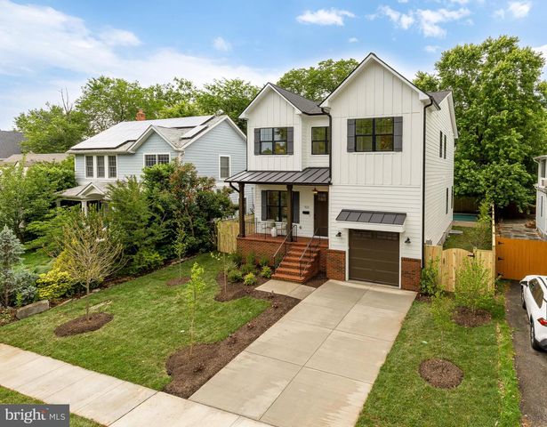 923 17TH ST S, Arlington, VA 22202