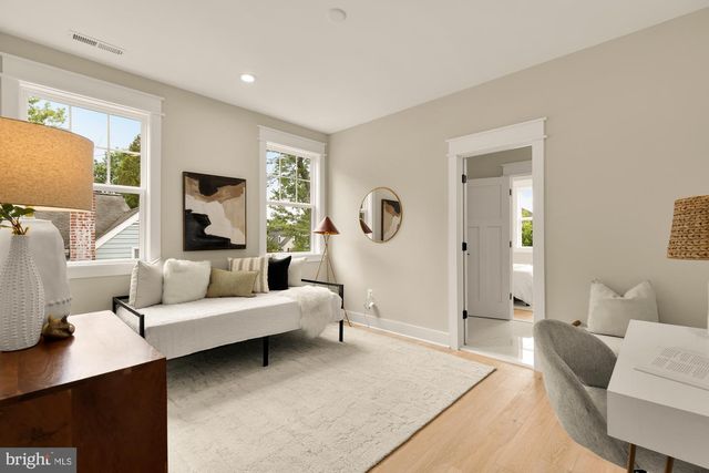 923 17TH ST S, Arlington, VA 22202
