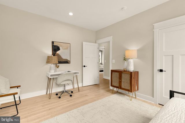 923 17TH ST S, Arlington, VA 22202